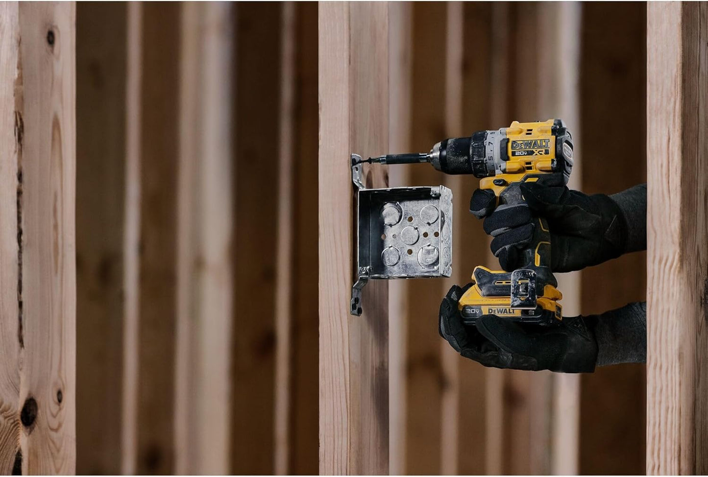 DEWALT 20V MAX XR Cordless Drill/Driver Kit, Brushless, Compact, with 2 Batteries and Charger